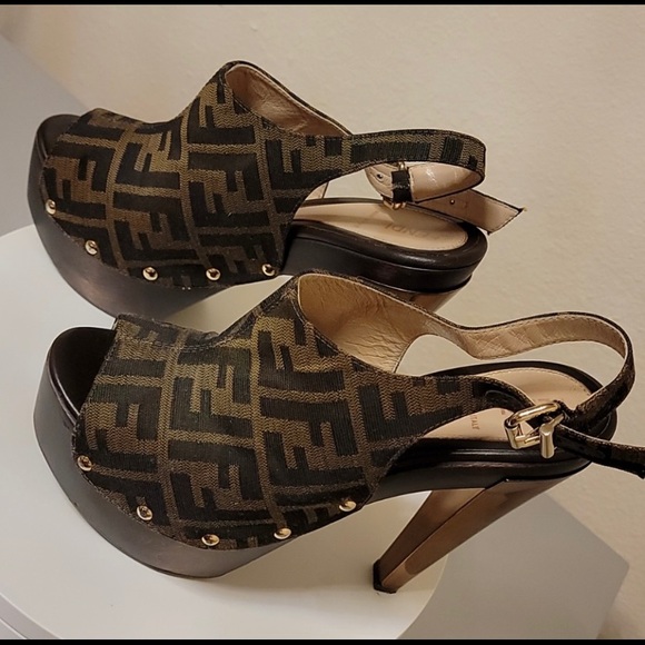 Fendi Zucca Platform Heels - Picture 5 of 11